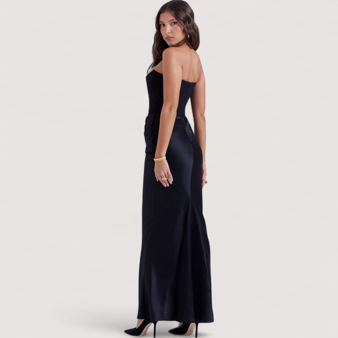 Brunhild™ | Šaty Carmen