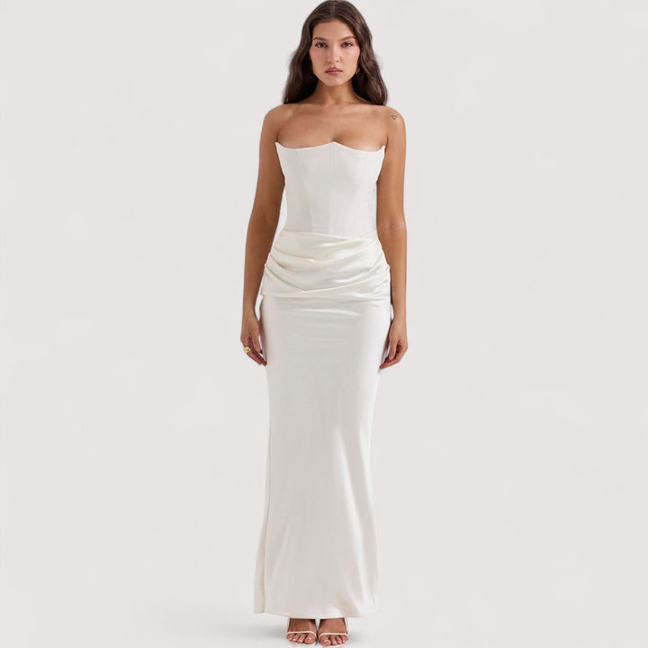Brunhild™ | Šaty Carmen