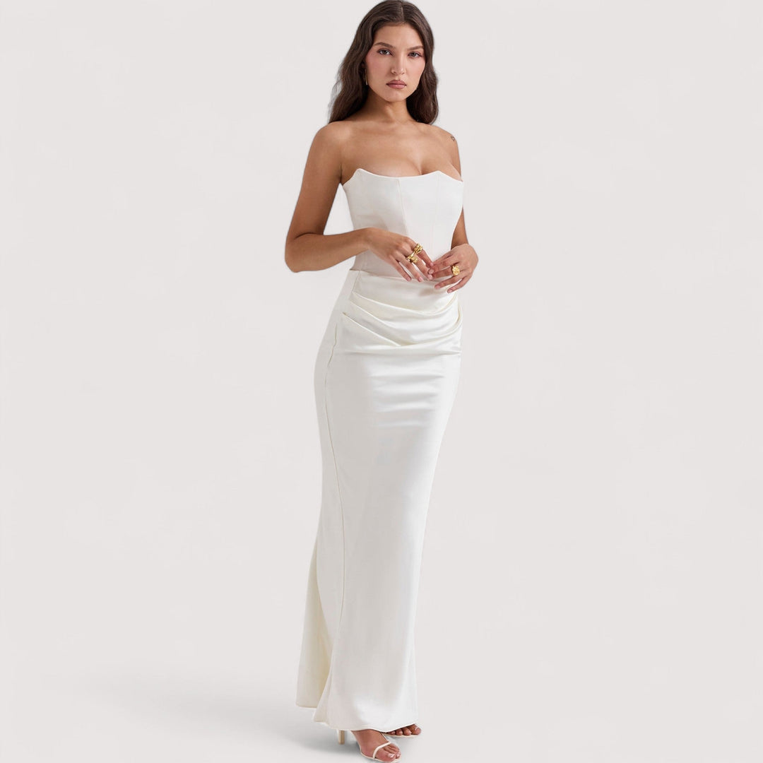 Brunhild™ | Šaty Carmen